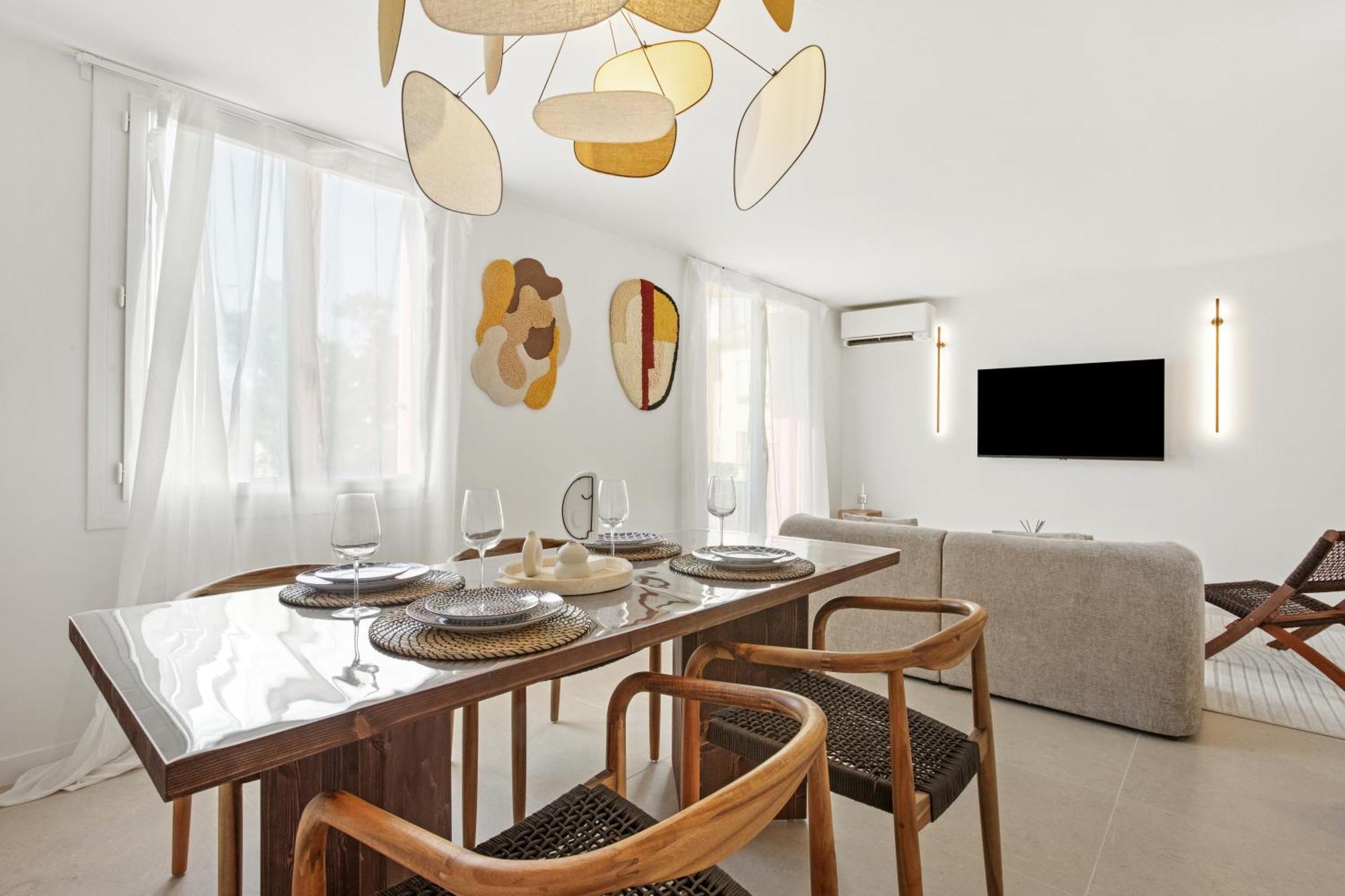 Magnifique 3 Pieces - Proximite Place Des Lices Avec Parking Appartamento Saint-Tropez