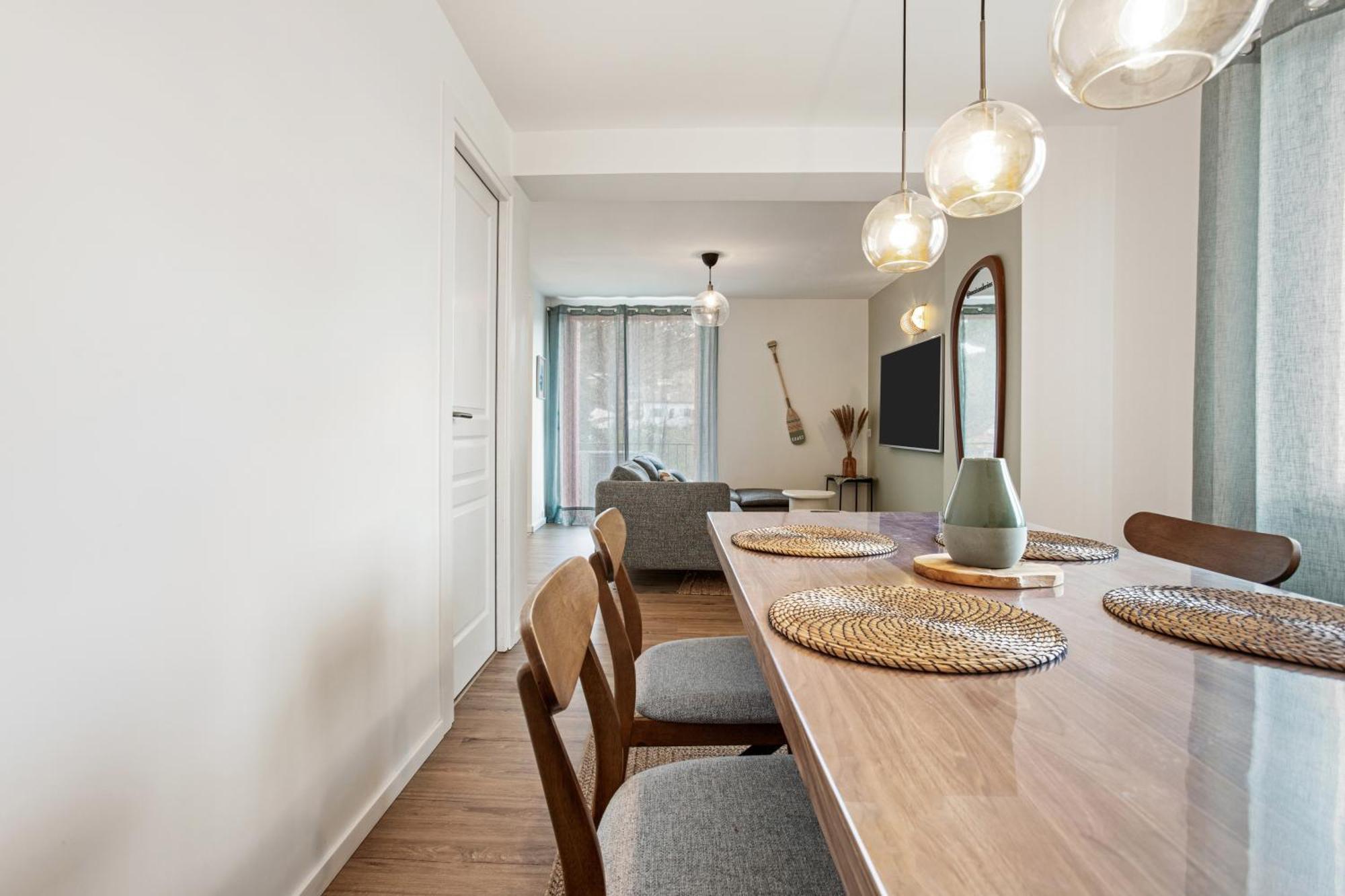 Magnifique 3 Pieces - Proximite Place Des Lices Avec Parking Appartamento *